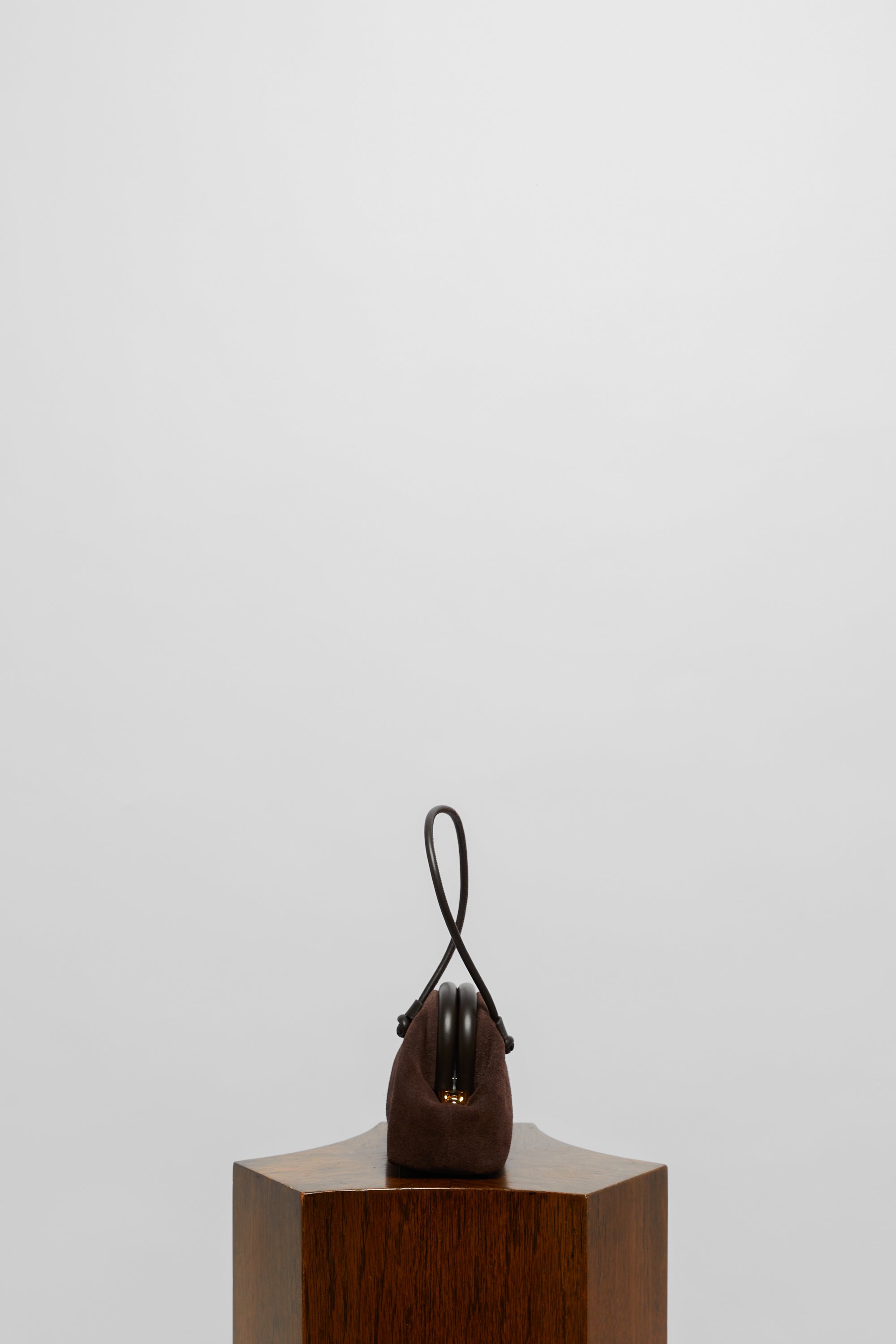 Small Money Bag in Suede - FOLKLORE THE LABEL