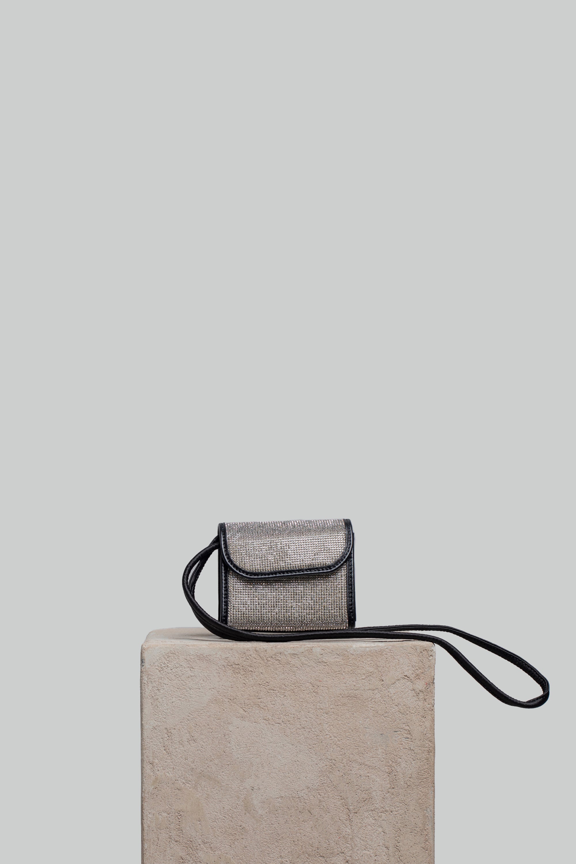 Mini Loop Bag in Diamonds - FOLKLORE THE LABEL
