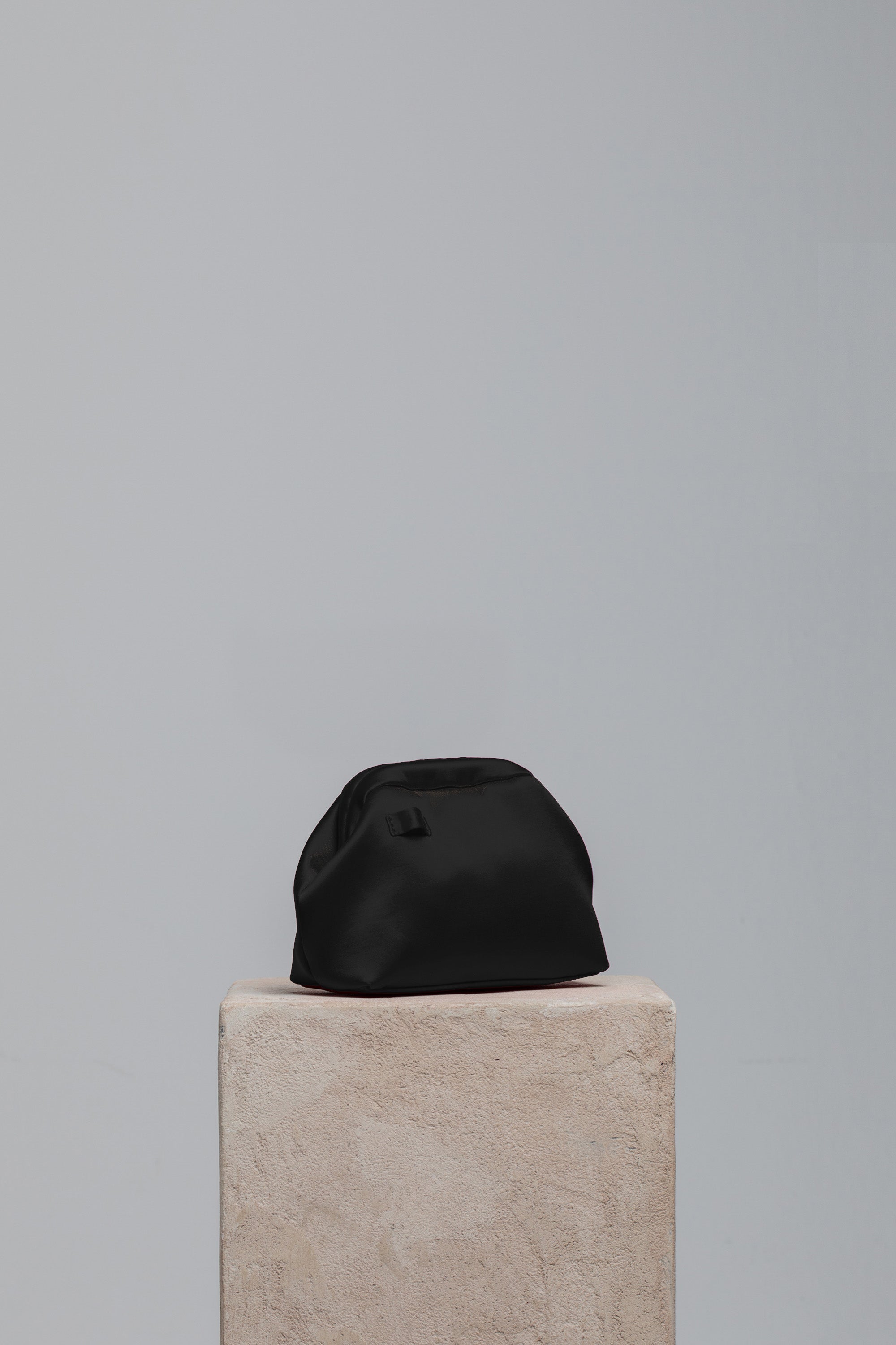 Mini Money Bag in Satin - FOLKLORE THE LABEL