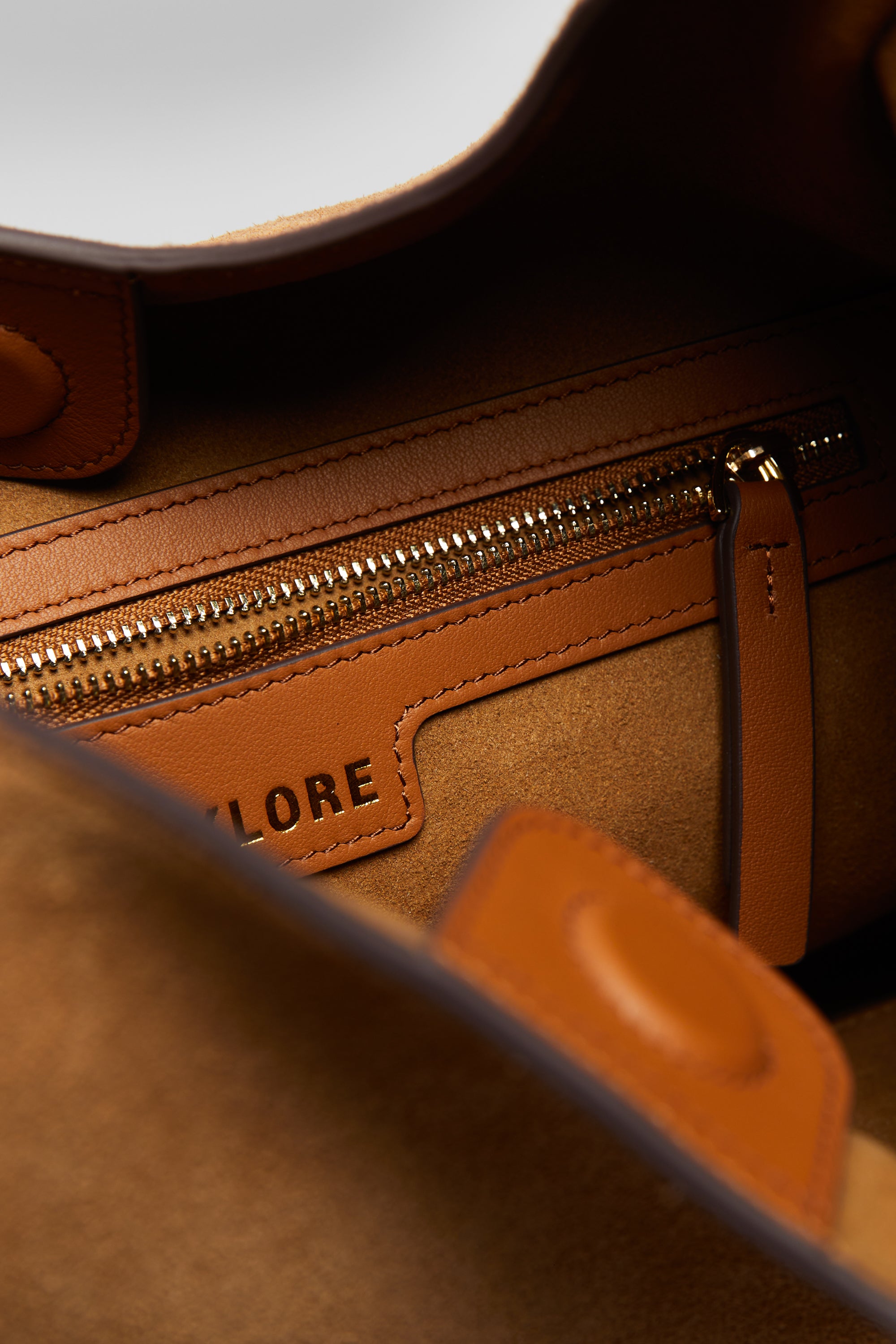 Boho Bag in Beige Suede - FOLKLORE THE LABEL