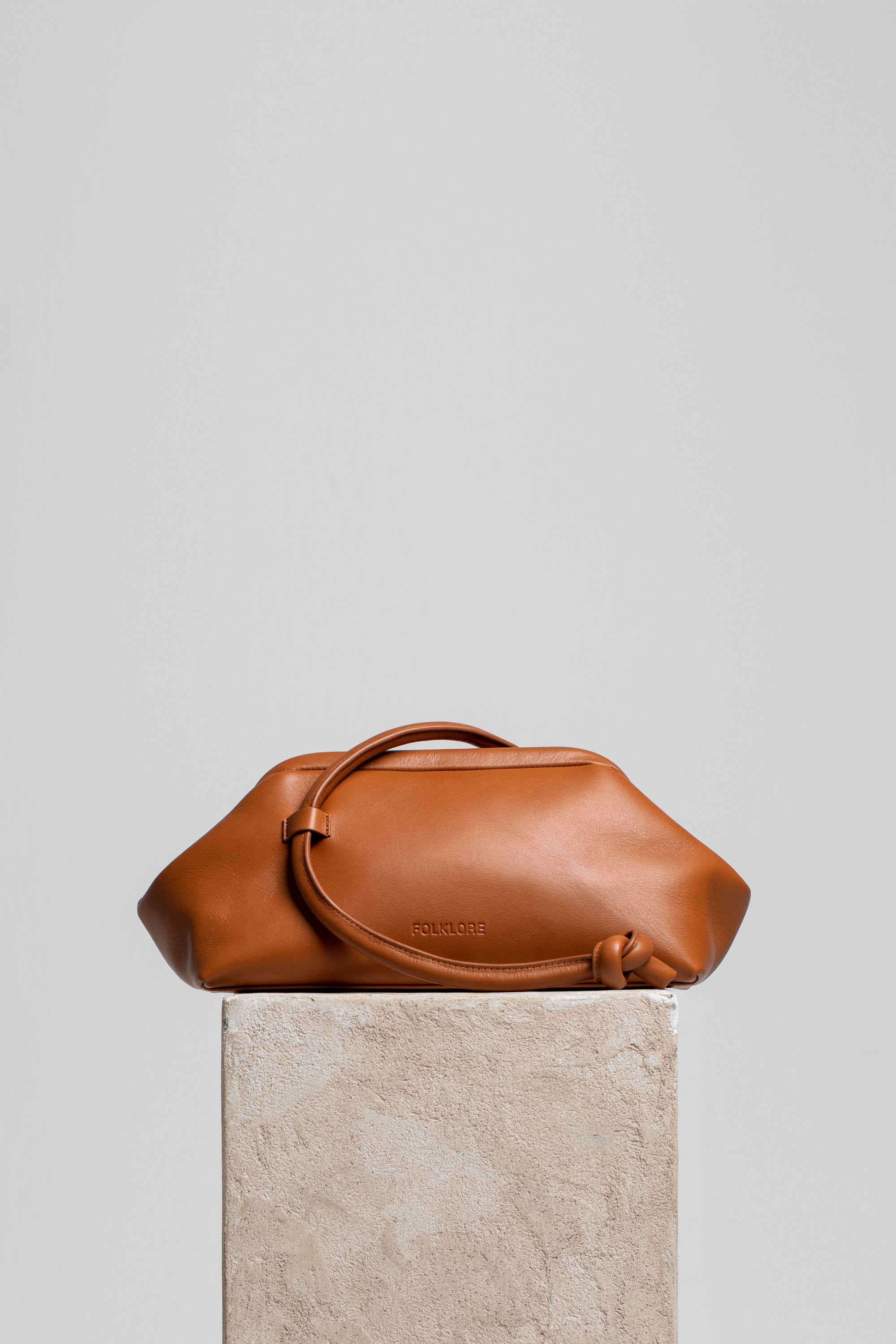 Money Pouch in Leather - FOLKLORE THE LABEL