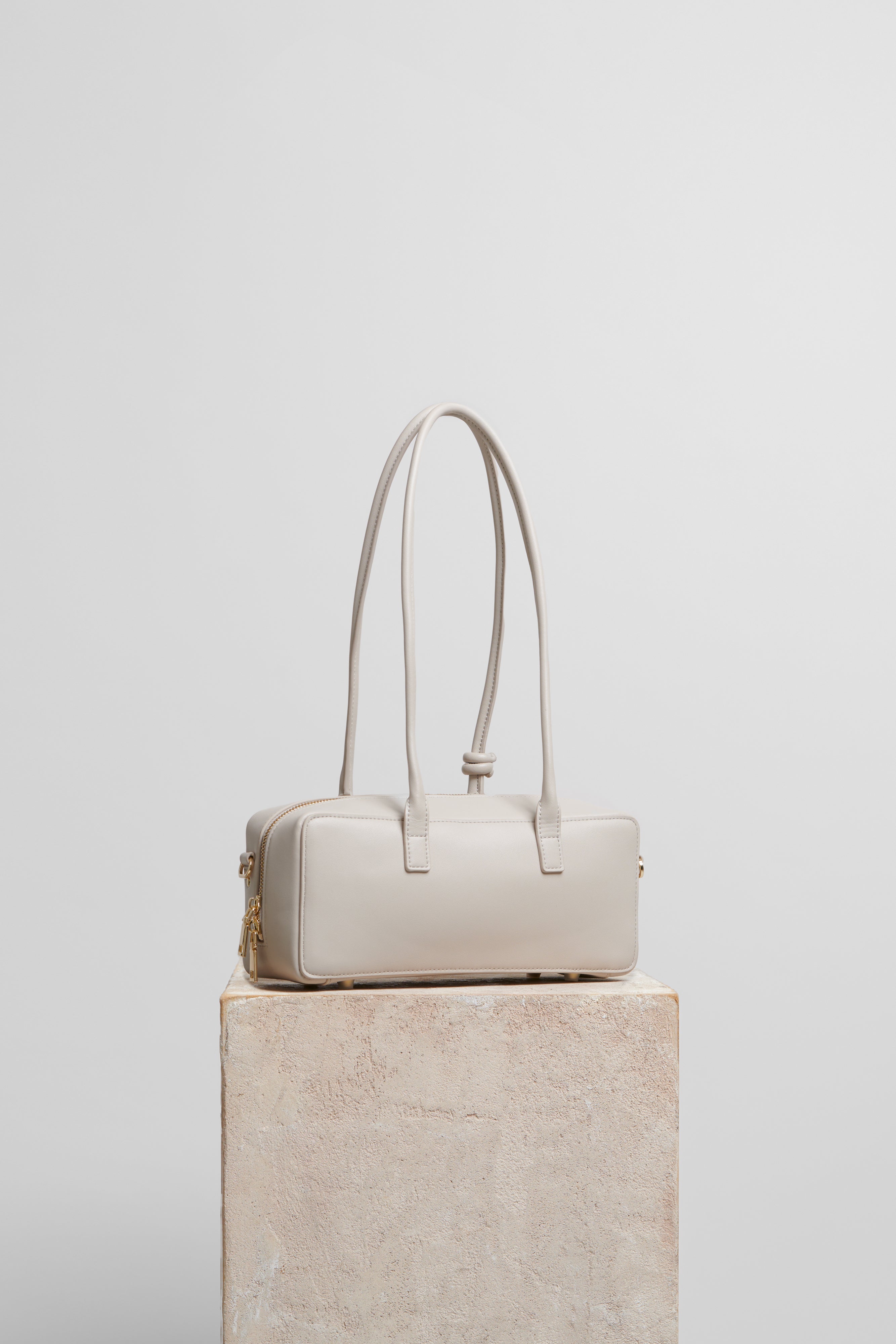 Work Bag Small in Dirty White Leather - FOLKLORE THE LABEL