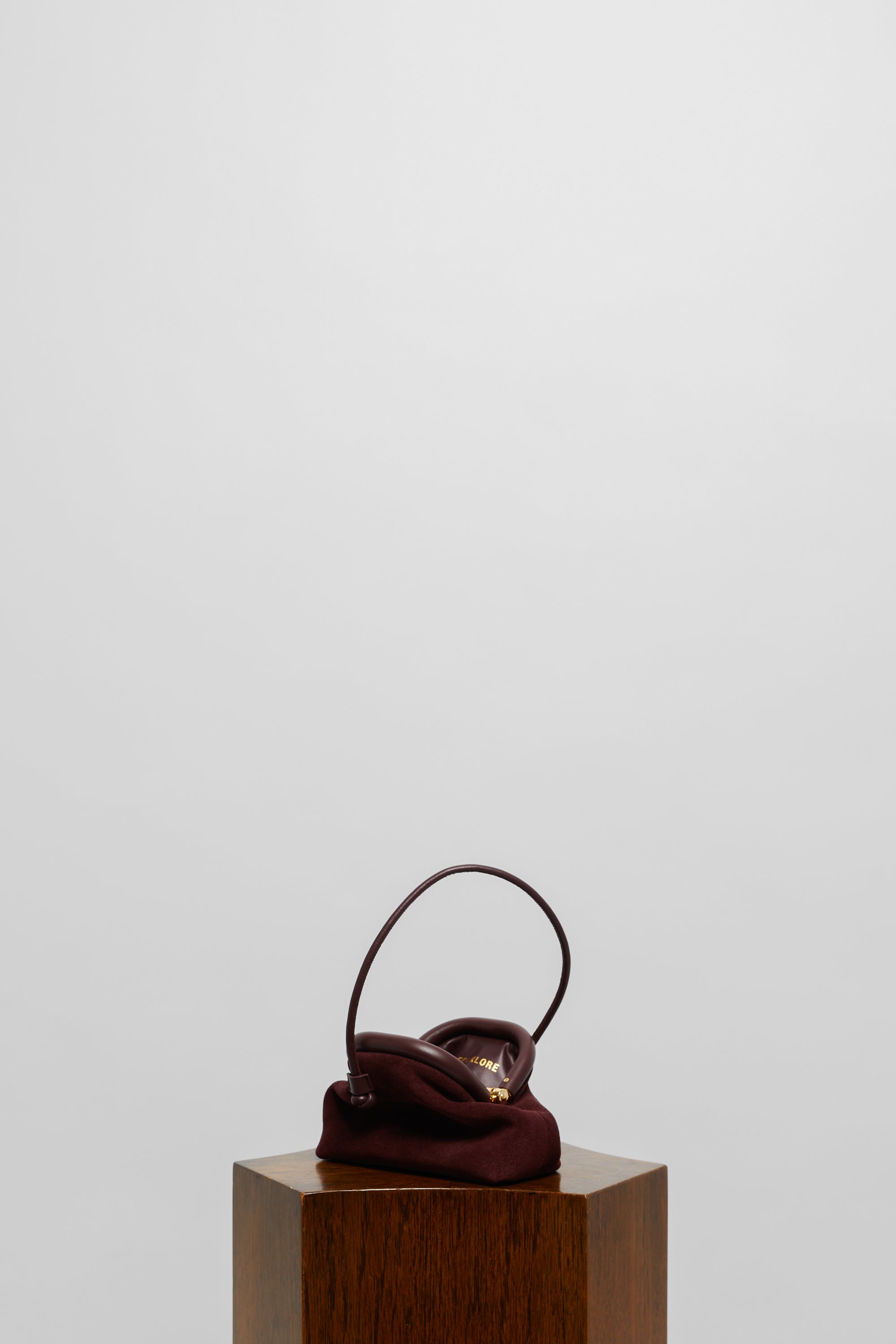 Small Money Bag in Suede - FOLKLORE THE LABEL