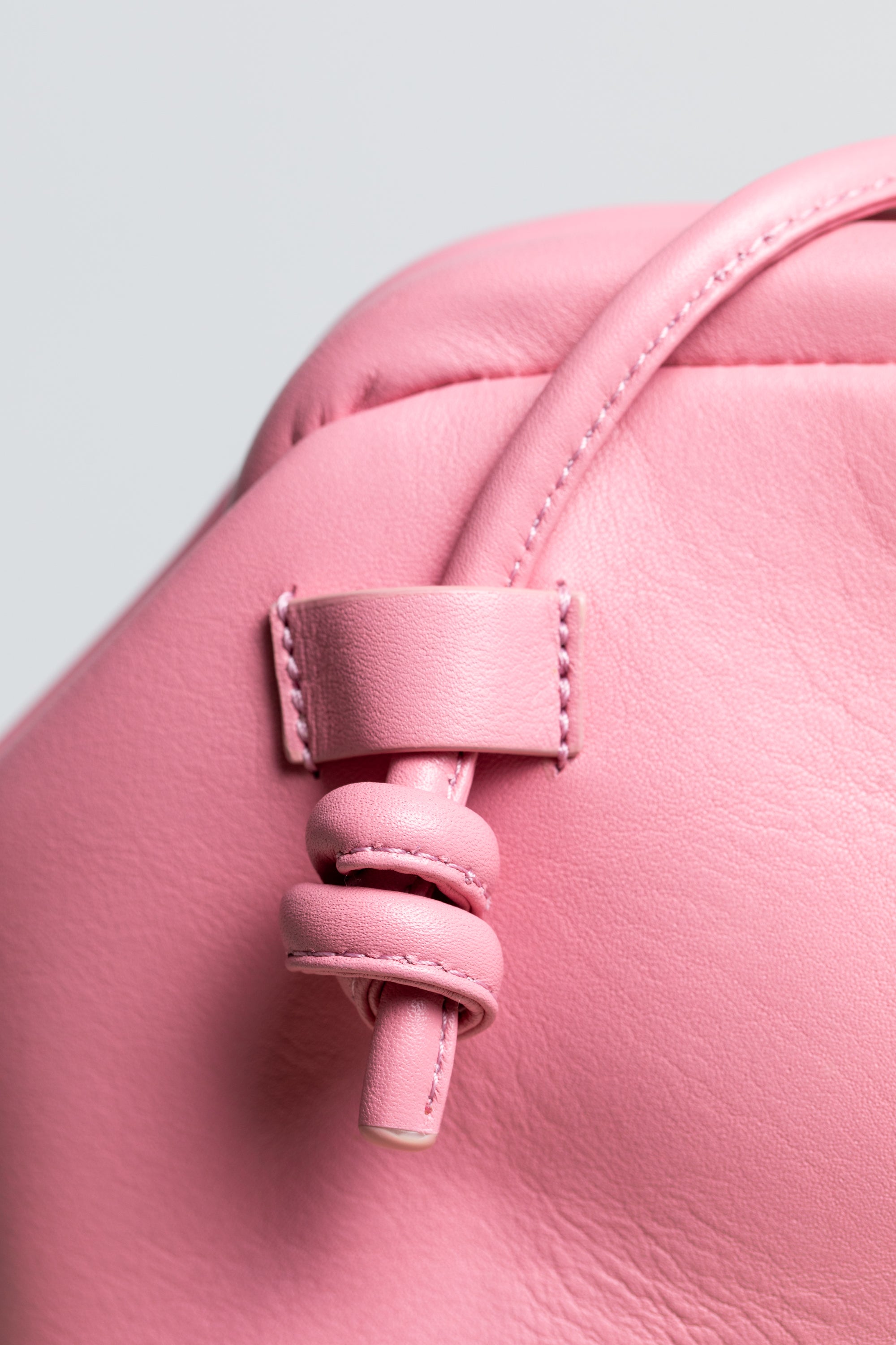 Mini Money Pouch in Leather - FOLKLORE THE LABEL