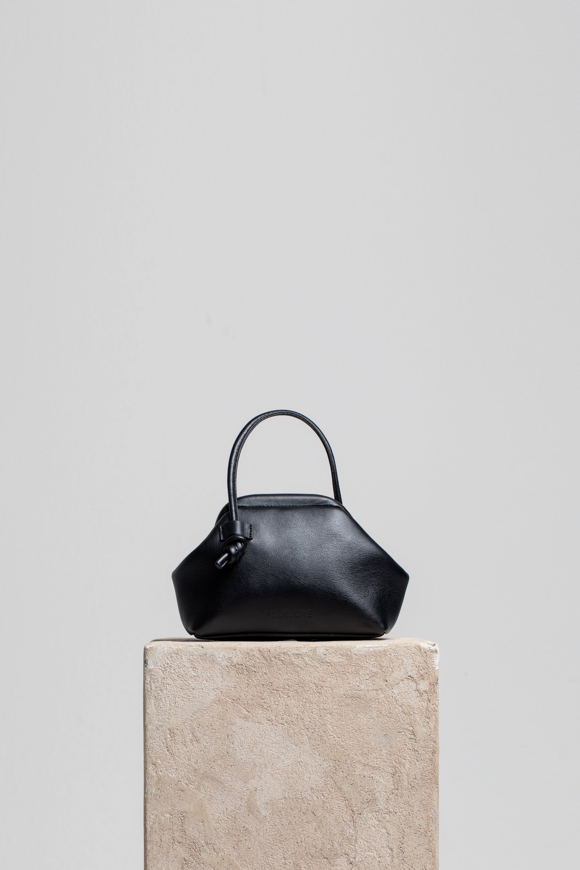 Mini Money Pouch in Leather - FOLKLORE THE LABEL