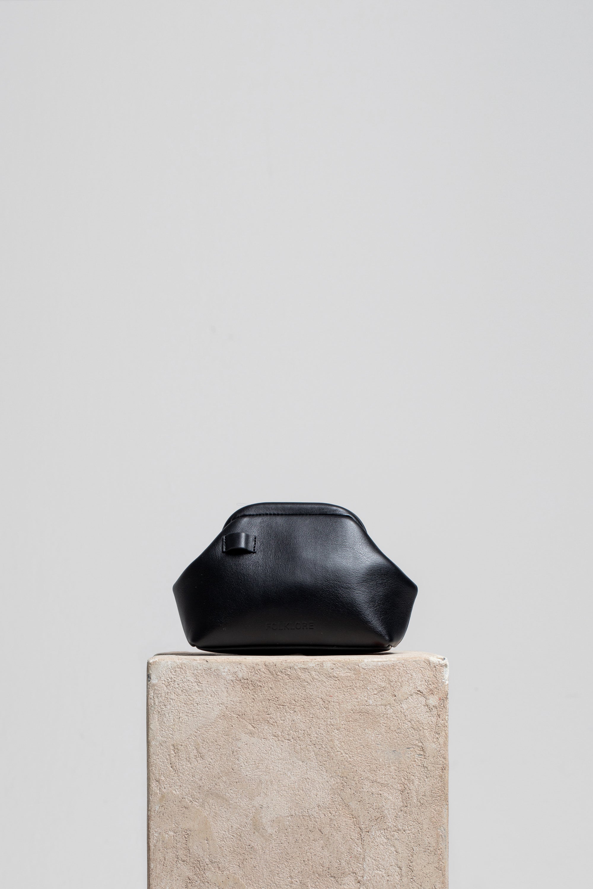 Mini Money Pouch in Leather - FOLKLORE THE LABEL